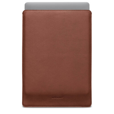 Woolnut Leather MacBook Air 15 inch sleeve bruin