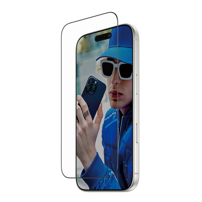 PanzerGlass Ultra Wide Fit iPhone 17 Pro glazen screenprotector fast fit