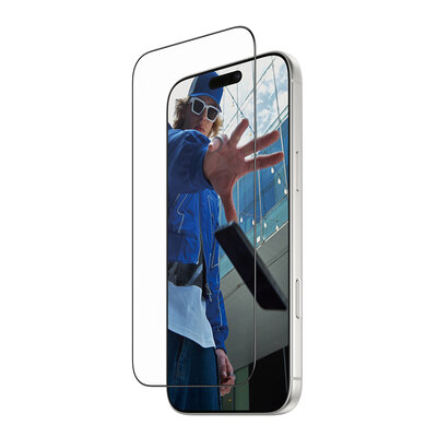 PanzerGlass Ultra Wide Fit iPhone 17 Pro Max glazen screenprotector fast fit