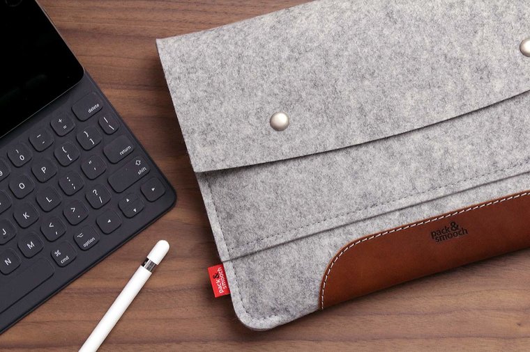 Pack Smooch iPad Pro 12,9 inch 2018 sleeve Lichtgrijs