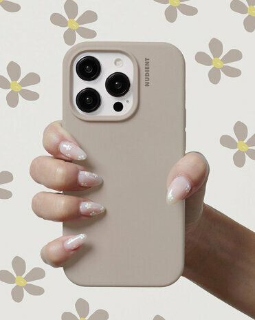 Nudient Base Case iPhone 15 Pro Max hoesje beige