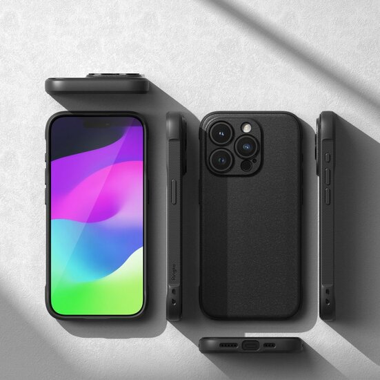 Ringke Onyx MagSafe iPhone 15 Pro hoesje zwart