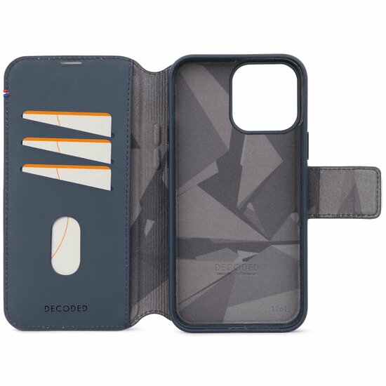 Decoded leren 2 in 1 MagSafe&nbsp;Wallet iPhone 15 Pro Max hoesje navy