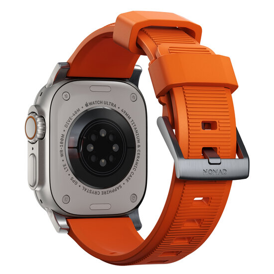 Nomad Rugged Apple Watch 49 / 45 / 42 mm bandje oranje / zilver