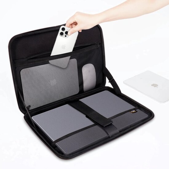 TechProtection Kevlar MacBook 13 / 14 inch sleeve zwart