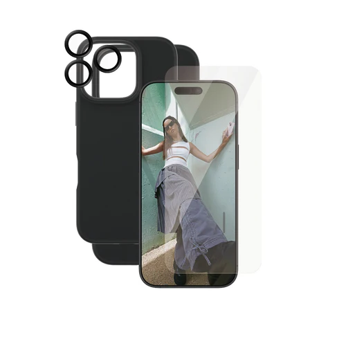 PanzerGlass CARE 3 in 1 iPhone 16 Pro bundel hoesje screen en camera protector zwart
