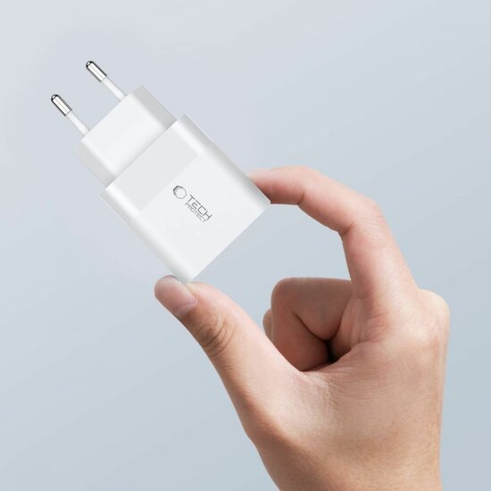 TechProtection 2 poort 20 watt USB-C oplader met USB-C kabel