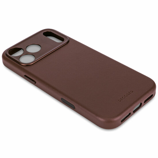 Decoded Leather backcover iPhone 17 Pro Max hoesje bruin