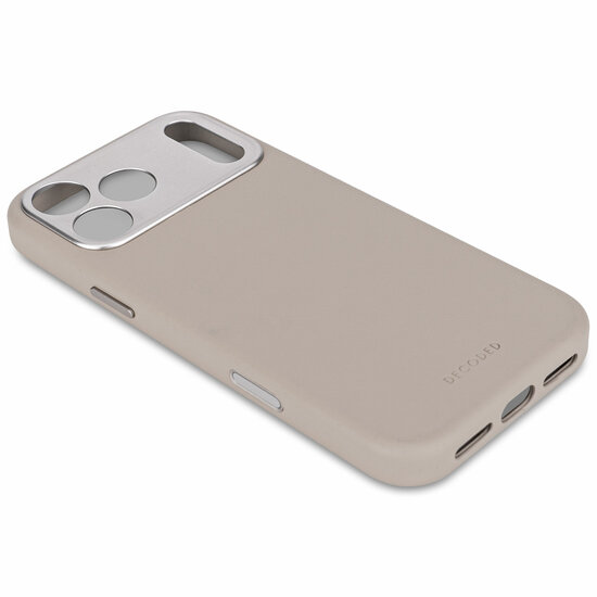 Decoded Leather backcover iPhone 17 Pro Max hoesje beige
