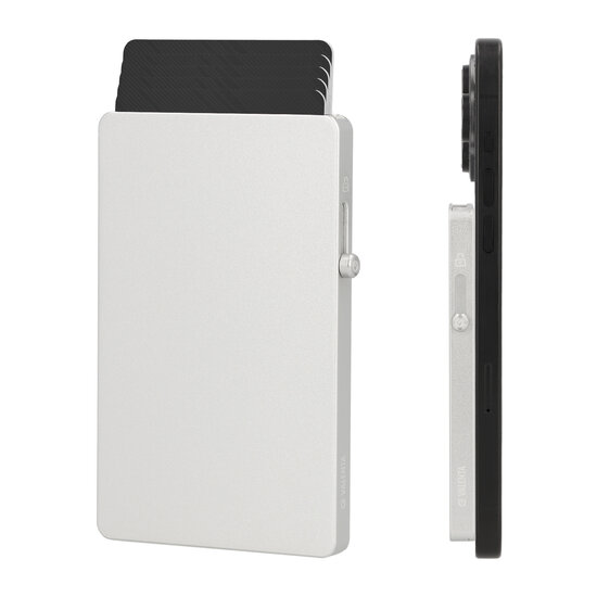 Valenta Aluminium Thin MagSafe kaarthouder zilver