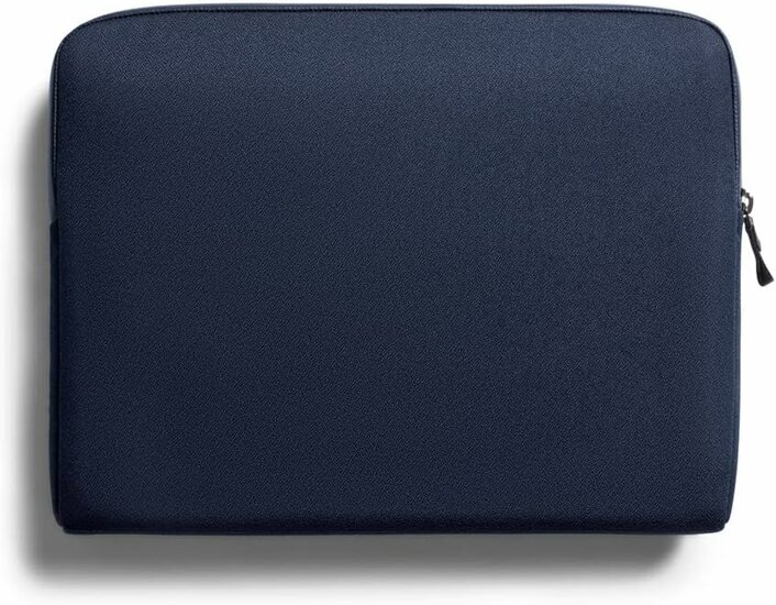 Bellroy Laptop Caddy MacBook Pro 14 inch sleeve navy