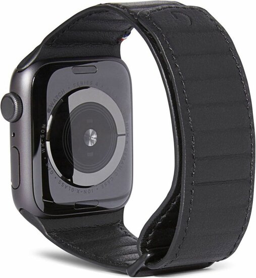 Decoded Traction Leather Apple Watch 49 / 46 / 45 / 44&nbsp; mm bandje zwart