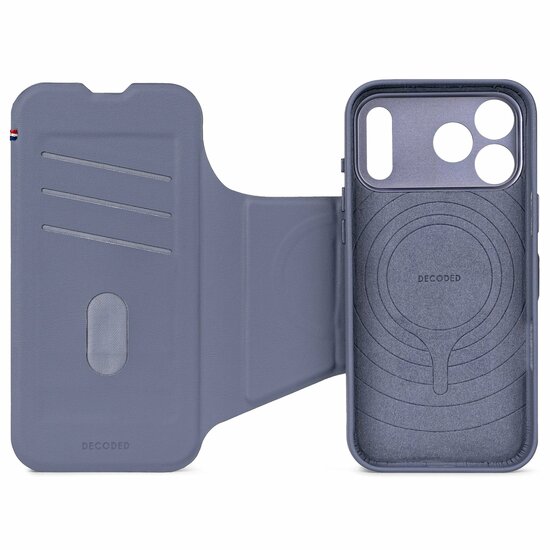 Decoded Textured Silicone 2 in 1 Wallet iPhone 17 Pro hoesje blauw