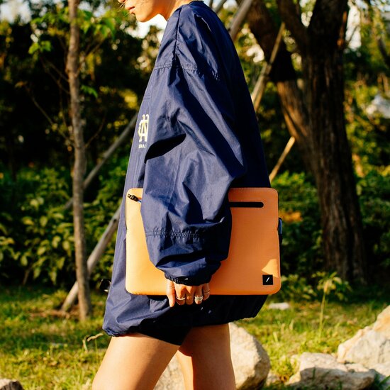 Native Union Air MacBook Pro 14 inch sleeve groen