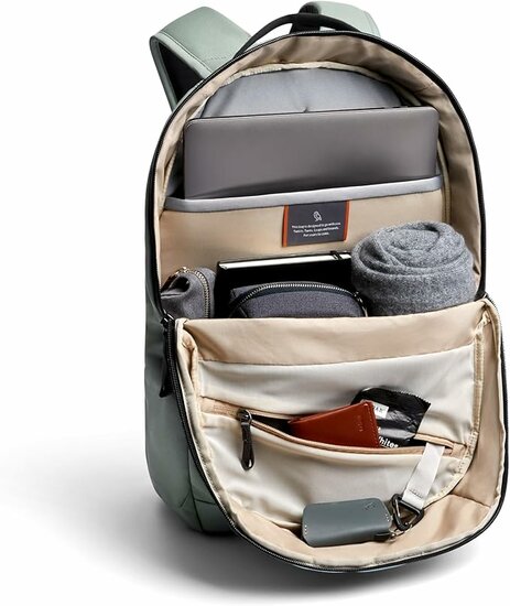 Bellroy Via backpack rugzak groen
