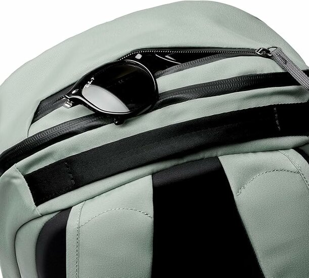 Bellroy Via backpack rugzak groen