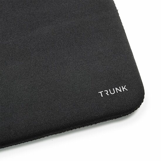 TRUNK Neoprene MacBook 13 inch sleeve zwart