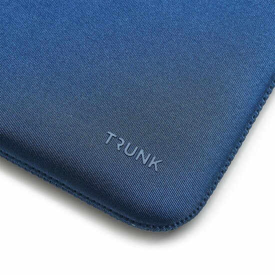TRUNK Neoprene MacBook 13 inch sleeve blauw