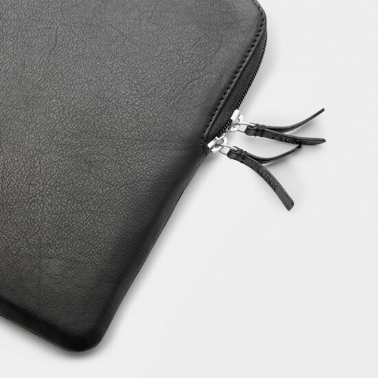 TRUNK Leather MacBook 13 inch sleeve zwart