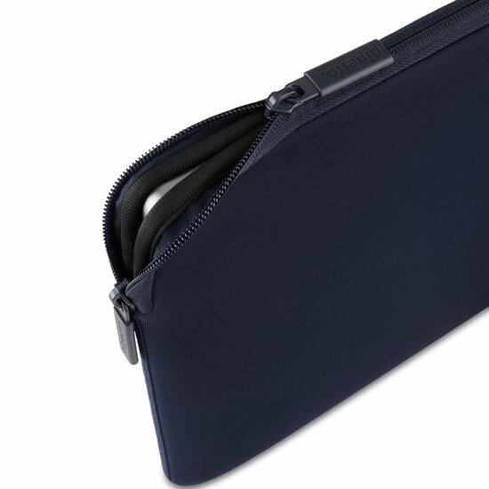 Pipetto Classic MacBook Pro 14 inch / MacBook Air 13,6 inch sleeve donkerblauw