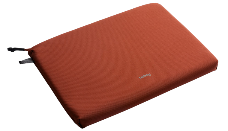 Bellroy Lite MacBook 13 / 14 inch sleeve clay