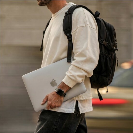 TechProtection Soft MacBook Neo 13 inch hardshell transparant