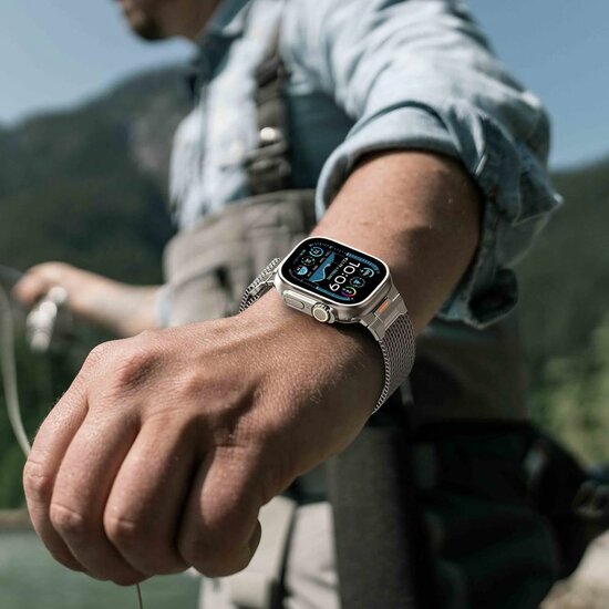 TechProtection Vanguard Apple Watch 49 / 46 / 45 / 44 mm bandje titanium