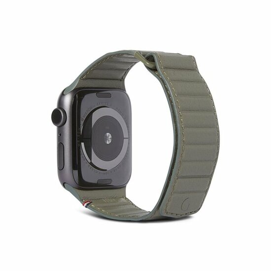 Decoded Traction Leather Apple Watch 42 / 41 / 40 mm bandje groen