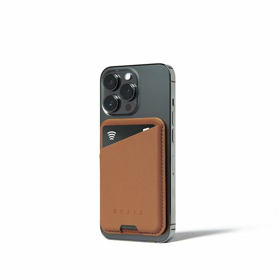 Mujjo leren MagSafe Card Wallet hoesje dark tan