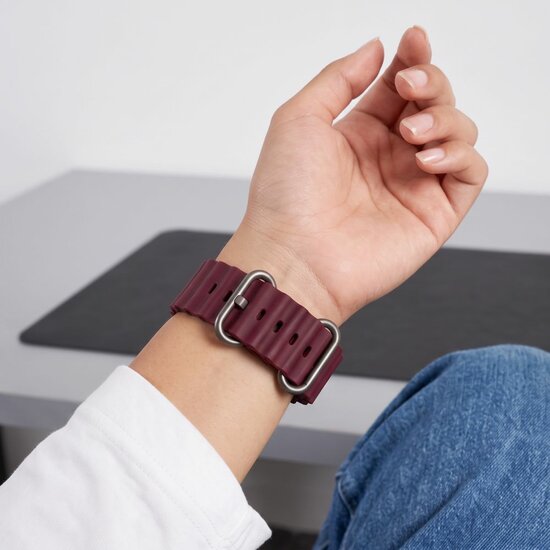TechProtection Ocean Silikon Apple Watch Ultra Armband 49 / 46 / 45 / 44 mm burgundy rot