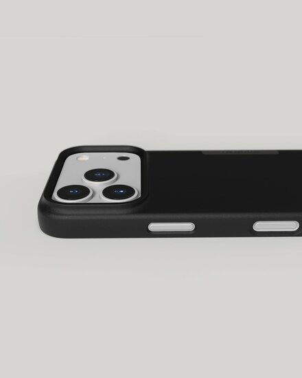 Nudient Thin MagSafe iPhone 18 Pro hoesje zwart