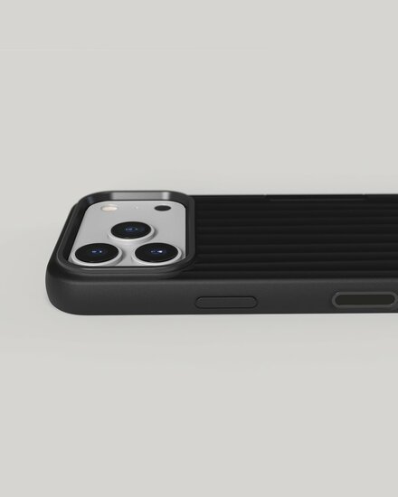NUDIENT Bold MagSafe iPhone 18 Pro hoesje zwart