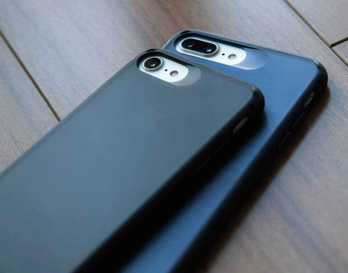 Caudabe Synthesis iPhone 8 Plus hoes Stealth