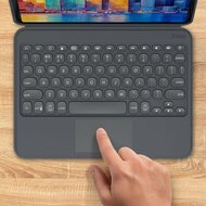 De ZAGG Pro Keys iPad Pro 12,9&nbsp;Keyboard hoes&nbsp;is een sterke keyboard-case voor je iPad Pro met trackpad.