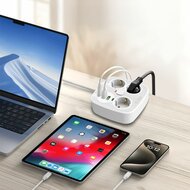 TechProtection PowerStrip verlengstekker met 2 USB-A, 2 USB-C en 3 Euro stekkers