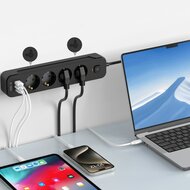 TechProtection PowerStrip stekkerdoos met 2 USB-A,USB-C en 4 Euro stekkers