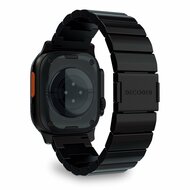 Decoded Titanium strap Apple Watch 49 / 46 / 45 / 44&nbsp; mm bandje zwart