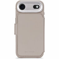 Decoded Leather Detachable 2 in 1&nbsp;Wallet iPhone 17 Air hoesje beige