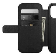 Nomad Modern Leather Folio iPhone 17 Pro hoesje bruin