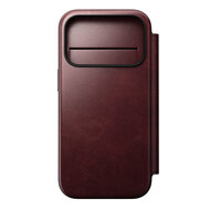 Nomad Modern Horween Leather Folio iPhone 17 Pro Max hoesje burgundy