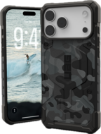 UAG Pathfinder MagSafe iPhone 17 Pro hoesje midnight camo 