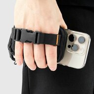 Spigen Snap Zip MagSafe Pouch hoesje
