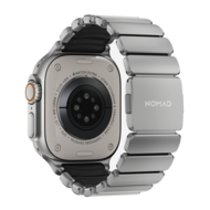 Nomad Stratos Band titanium Apple Watch 49 / 46 / 45 mm bandje natural / zwart