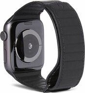 Decoded Traction Leather Apple Watch 49 / 46 / 45 / 44&nbsp; mm bandje zwart