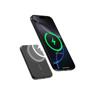 Pitaka Aramid Fiber MagSafe powerbank 5000 mAh zwart