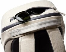 Bellroy Via backpack rugzak beige