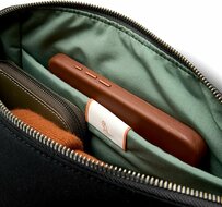 Bellroy Classic sling 7 liter schoudertas zwart
