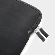 TRUNK Neoprene MacBook Pro 14 inch sleeve zwart