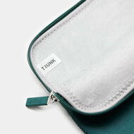 TRUNK Neoprene MacBook 13 inch sleeve donkergroen