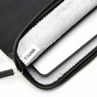 TRUNK Neoprene MacBook Air 15 inch sleeve zwart